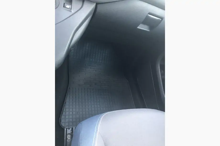 Peugeot Partner Tepee 2008-2018 Dywaniki Gumowe Stingray Zdjęcia 5