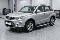 Suzuki Vitara 2015- Progi boczne Allmond Grey (2 szt., aluminium) zdjęcia 1