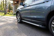 Honda Pilot 2015-2022 Progi Boczne Line (2 szt., Aluminium) zdjęcia 1