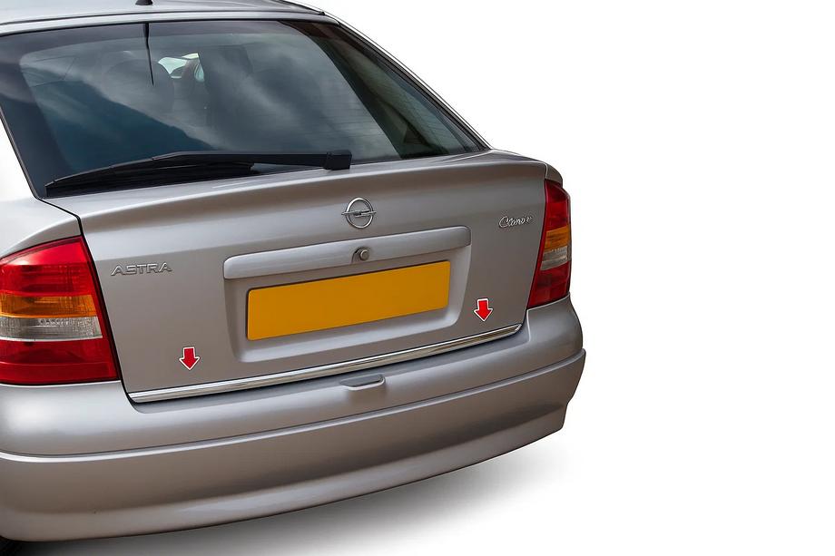 Opel Astra G classic 1998-2012 Listwa bagażnika stal nierdzewna Carmos - Turecka Stal Nierdzewna Image