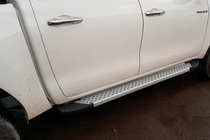 Toyota Hilux 2015- Progi boczne Allmond Grey (2 szt., aluminium) zdjęcia 8