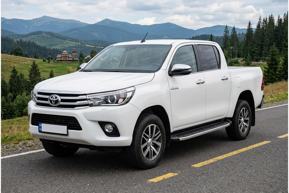 Toyota Hilux 2015- Progi Boczné Fullmond (2 szt., Aluminium) Image