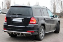 Mercedes GL class X164 2006-2012 Tylna Belka AK-Style (Stal Nierdzewna) zdjęcia 1