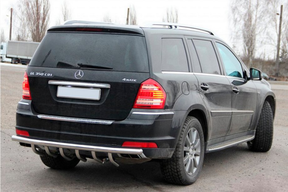 Mercedes GL class X164 2006-2012 Tylna Belka AK-Style (Stal Nierdzewna) Image