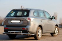 Mitsubishi Outlander 2012-2021 Tylna Belka AK004 Stal Nierdzewna zdjęcia 3