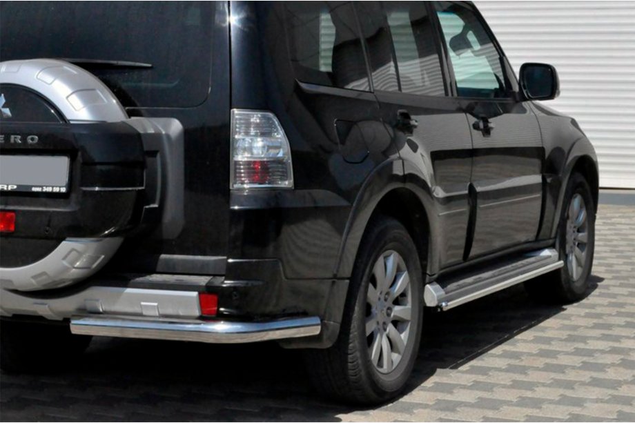 Mitsubishi Pajero Wagon IV 2006-2021 Pałąk Tylny AK003 (Stal Nierdzewna) Image