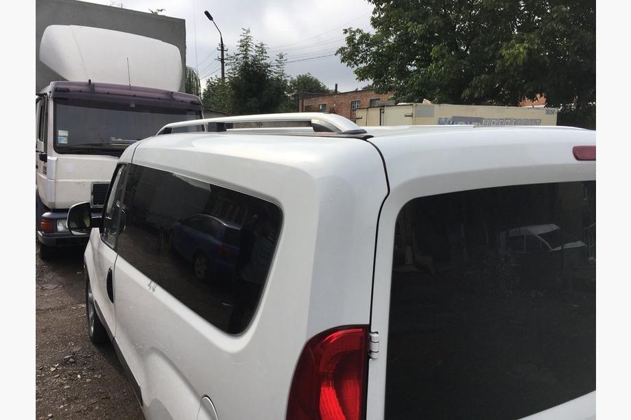 Opel Combo 2012-2018 Relingi dachowe CROWN (szary mat) Zdjęcia 3