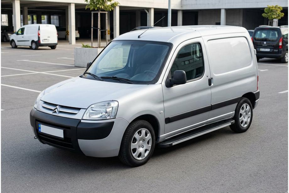 Citroen Berlingo 1996-2008 Progi Boczné Maya V1 (2 szt., Aluminium) Image