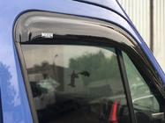Renault Master 2011-2023 Deflektory Okien (2 szt, Niken) zdjęcia 4