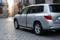 Toyota Highlander 2008-2013 Progi Boczné Maya V1 (2 szt., Aluminium) zdjęcia 1
