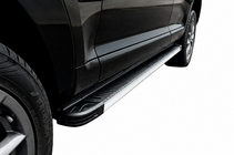Volkswagen Touareg 2002–2010 Progi Boczné Maya V1 (2 szt., Aluminium) zdjęcia 1