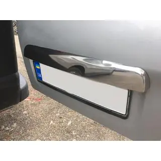 Listwa nad tablicą rejestracyjną (stal nierdzewna) Renault Trafic 2015- zdjęcia 1