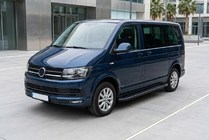 Volkswagen T6 2015-2024 Progi Boczné Bosphorus Black (2 szt., Aluminium) Krótki Rozstaw Osi zdjęcia 1