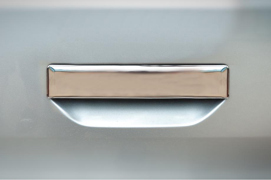 Volkswagen T6 2015-2024 Nakładka na tylną klamkę (stal nierdzewna) Zdjęcia 2