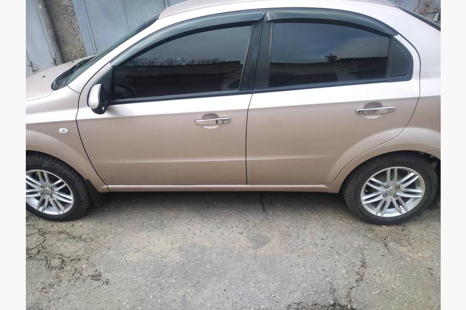 Chevrolet Aveo T250 2005-2011 Chromowane Nakładki na Klameki (4 szt) Image