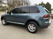 Volkswagen Touareg 2002–2010 Relingi Dachowe Chromowane (Stopy Plastikowe) Stopa Metalowa zdjęcia 2