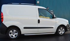 Fiat Doblo II 2010-2022 Listwy Ozdobne Szyb Stal Nierdzewna zdjęcia 5
