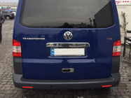 Volkswagen T5 2010-2015 Listwa klapy tylnej nad tablicą rejestracyjną (stal nierdzewna) Multivan, OmsaLine - Wloska Stal Nierdzewna zdjęcia 2