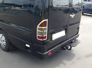 Mercedes Sprinter W901/902/903/904/905 1995–2006 Chromowane Nakładki na Lampy Tylne (2 szt., Stal Nierdzewna) OmsaLine - Wloska Stal Nierdzewna zdjęcia 1