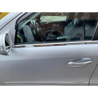 Zewnętrzne listwy ozdobne okien stal nierdzewna (4 szt) Mercedes ML W164 2005-2011 zdjęcia 4
