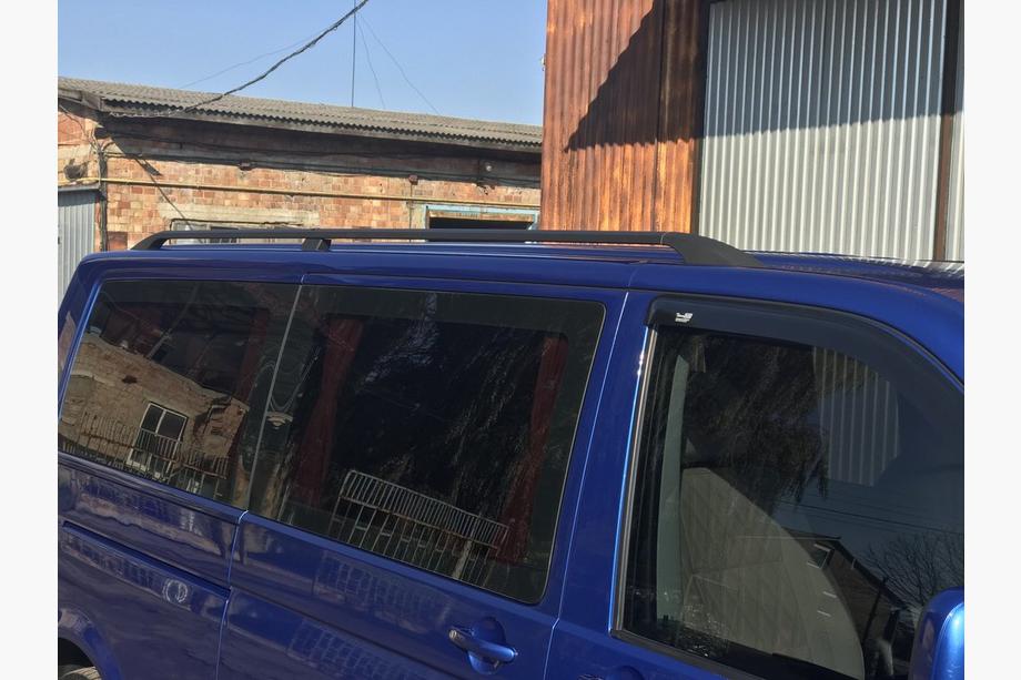 Volkswagen T5 2010-2015 Relingi Dachowe Czarne Krótka baza, metalowe nóżki Zdjęcia 6