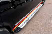 Volkswagen T5 2010-2015 Progi Boczne Maya V2 (2 szt., Aluminium) Krótki Rozstaw Osi zdjęcia 4