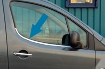 Peugeot Partner Tepee 2008-2018 Obramowania Okien (2 szt., Stal Nierdzewna) OmsaLine - Włoska Stal Nierdzewna zdjęcia 1
