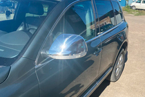 Volkswagen Touareg 2002–2010 Nakładki na Lusterka 2007-2010 (2 szt., Stal Nierdzewna) Carmos - Stal Turecka zdjęcia 5