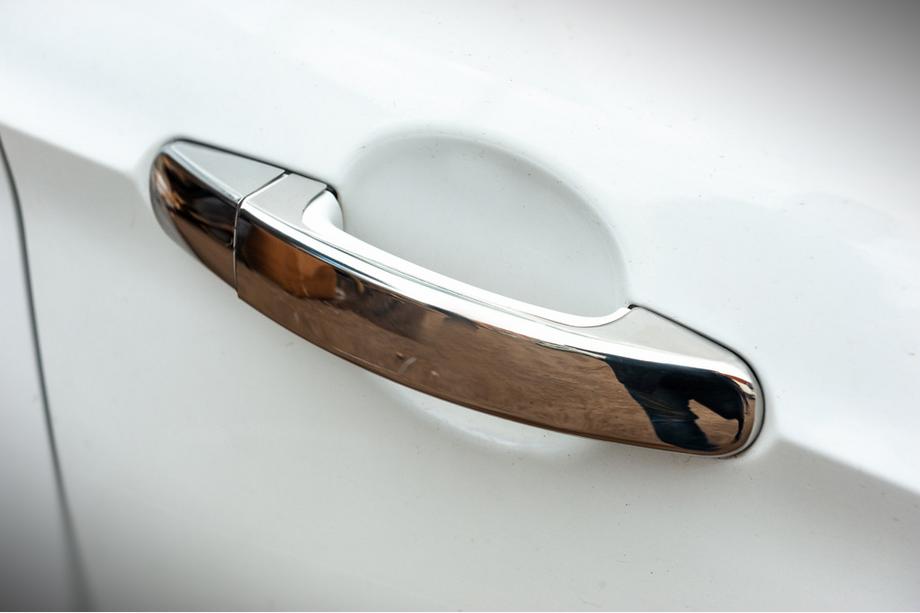 Ford Kuga 2008-2013 Nakładki na Klamek Chromowane (4 szt., Stal Nierdzewna) Image
