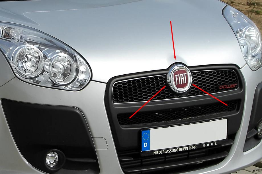 Fiat Doblo II 2010-2022 Chromowany uchwyt pod przedni emblemat (stal nierdzewna) Image
