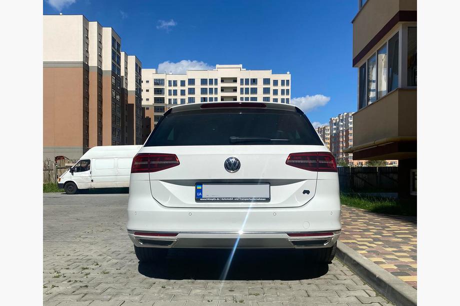 Volkswagen Passat B8 2015-2023 Nakladki imitacja koncowki wydechu SD/SW (2015-2018, 2 szt, stal nierdzewna) S-Design - Włoska Stal Nierdzewna Zdjęcia 3