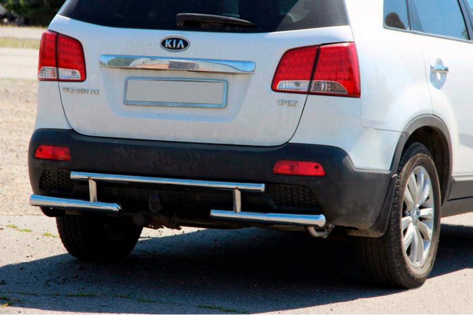 Kia Sorento II XM 2009-2014 Tylna Belka AK002-2 (Stal Nierdzewna) Image