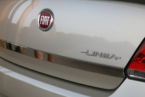 Fiat Linea 2006-2018 Listwa Klapy Bagaznika 2006-2012 Stal Nierdzewna zdjęcia 2
