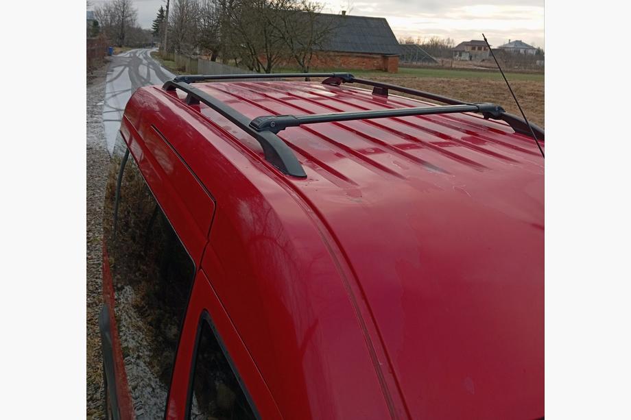 Ford Connect 2002–2006 Relingi Dachowe Czarne Image