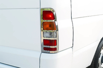 Ford Transit 2000–2014 Nakładki na Lampy Tylne (2 szt., Stal Nierdzewna) zdjęcia 1