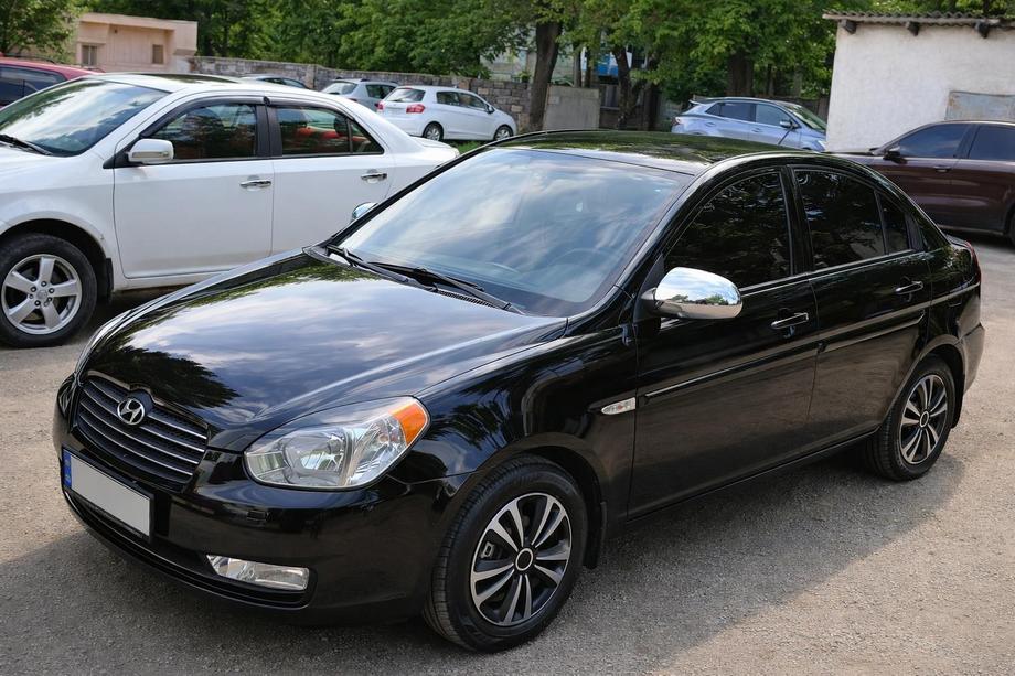 Hyundai Accent 2006-2010 Nakladki na Lusterka (2 szt., plastik) Image