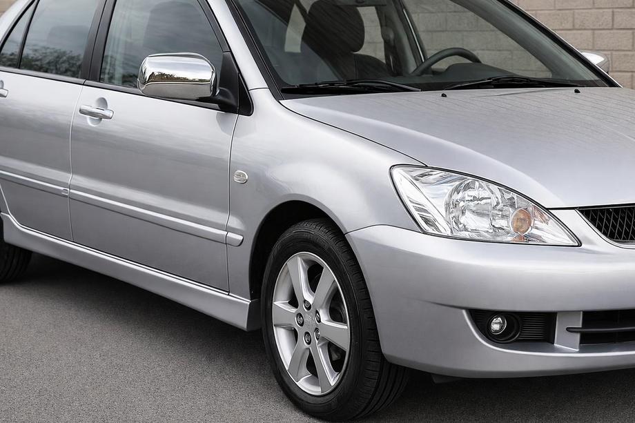 Mitsubishi Lancer 9 2004-2008 Chromowane Nakładki na Lusterka (2 szt.) Image