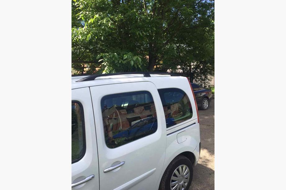 Renault Kangoo 2008–2020 Relingi Dachowe Czarne Zdjęcia 5