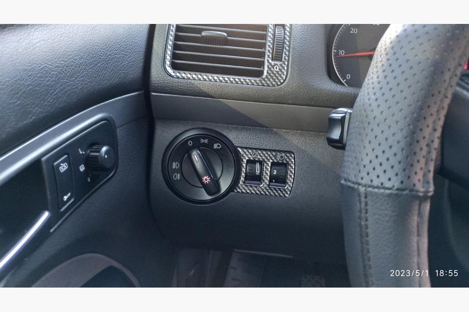 Volkswagen Touran 2003-2010 Nakładki na Deskę Rozdzielczą Zdjęcia 14