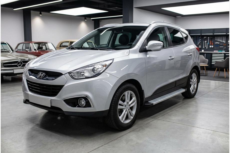 Hyundai IX-35 2010-2015 Progi Boczne Maya V2 (2 szt., Aluminium) Image