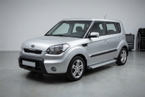 Kia Soul I 2008-2013 Progi Boczne Maya V2 (2 szt., Aluminium) zdjęcia 1