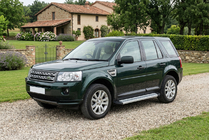 Land Rover Freelander II 2006–2014 Progi Boczne Maya V2 (2 szt., Aluminium) zdjęcia 1