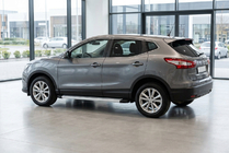 Nissan Qashqai 2014-2021 Progi Boczne Maya V2 (2 szt., Aluminium) zdjęcia 1
