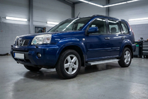 Nissan X-trail T30 2002-2007 Progi Boczne Maya V2 (2 szt., Aluminium) zdjęcia 1