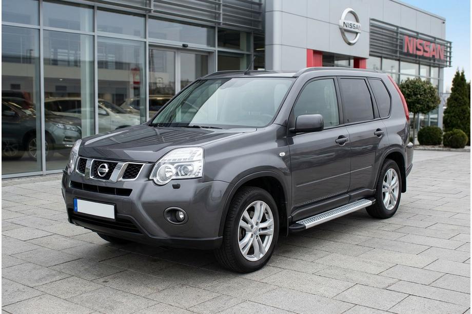 Nissan X-trail T31 2007-2014 Progi Boczne Maya V2 (2 szt., Aluminium) Image