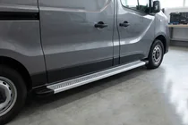Nissan Primastar 2002-2014 Progi Boczne Maya V2 (2 szt., Aluminium) zdjęcia 1