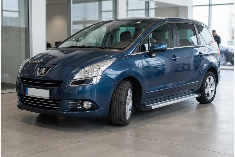 Peugeot 5008 2009-2016 Progi Boczne Maya V2 (2 szt., Aluminium) Image