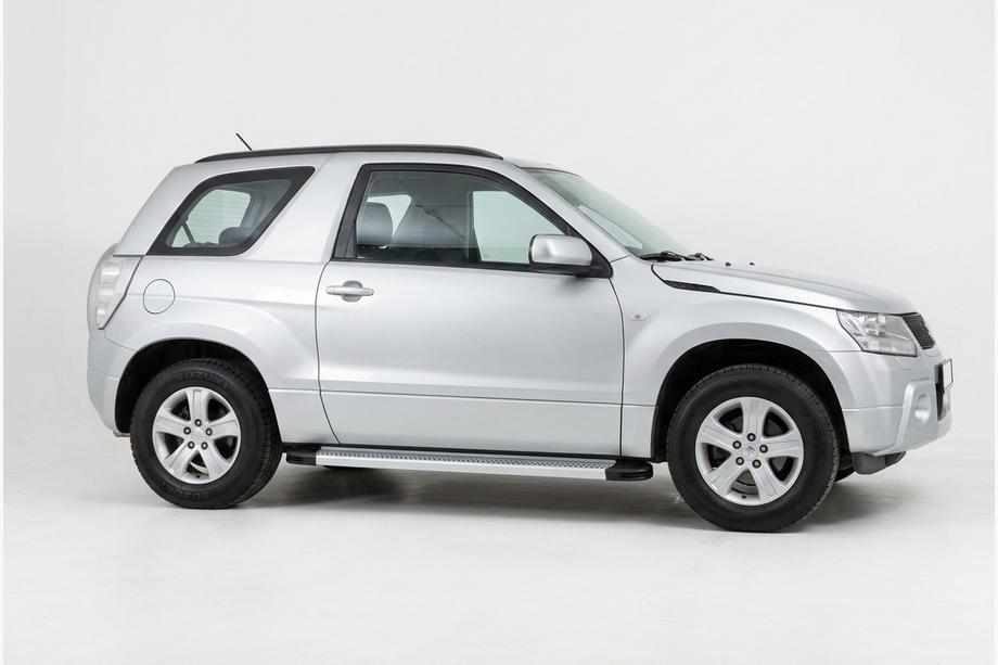 Suzuki Grand Vitara 2005-2017 Progi Boczne Maya V2 (2 szt., Aluminium) Image