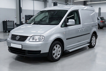 Volkswagen Caddy 2004-2010 Progi Boczne Maya V2 (2 szt., Aluminium) zdjęcia 1