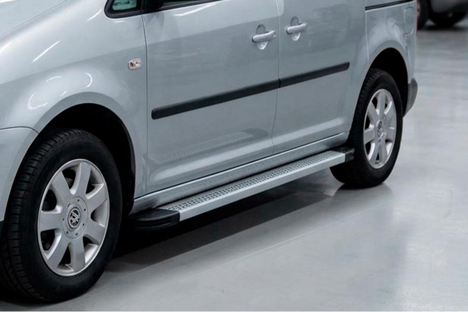 Volkswagen Caddy 2010-2015 Progi Boczne Maya V2 (2 szt., Aluminium) Image